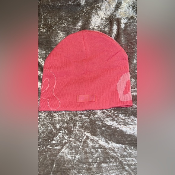 Authentic Pink Mea Culpa x Lala Beanie - Picture 2 of 6